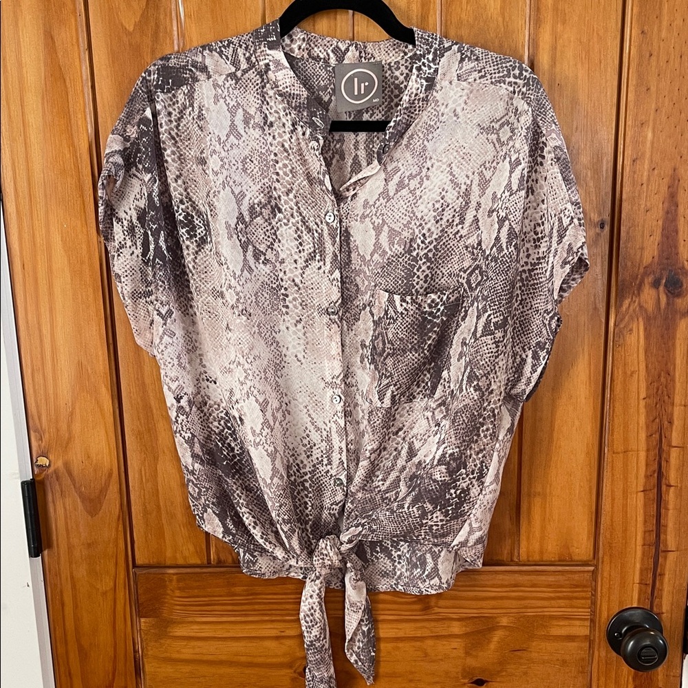 Olivaceous Pink Grey Snake Print Medium Button Down Tie Front Short Sleeve Top